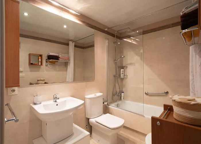 Sa Boadella Beach, - Costa Brava Apartment